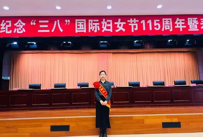 78afac616f48b41119bcd2d3ef4b724